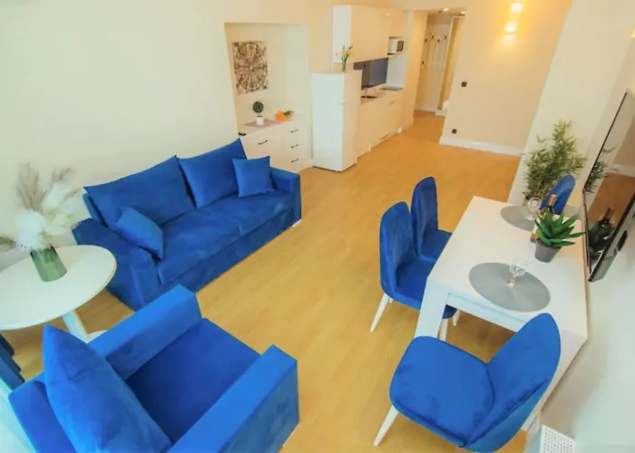 Appartement à 2 Chambres à Coucher